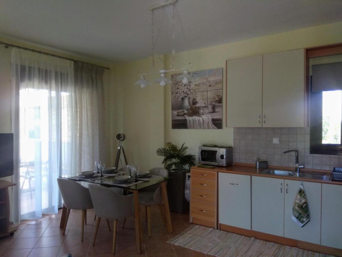Villa Nadia Nea Skioni Exteriér fotografie
